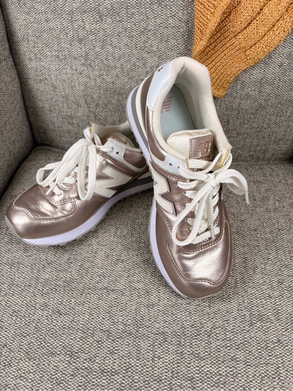 New Balance 574 Rose Gold and Cream Metallic Sneakers - Picture 4 of 10